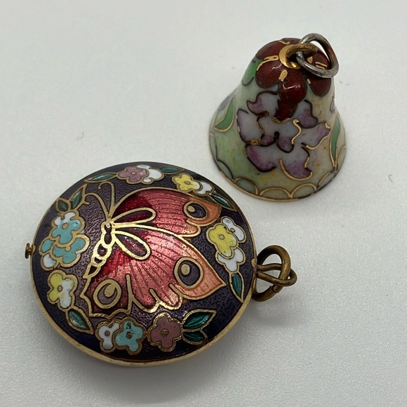Jewelry - Vintage Cloisonne necklace charms